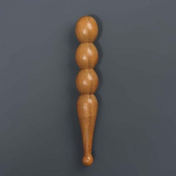 Массажёр «Кегля», деревянный, универсальный, 15,5 х 2,5 см, цвет «светлое дерево»