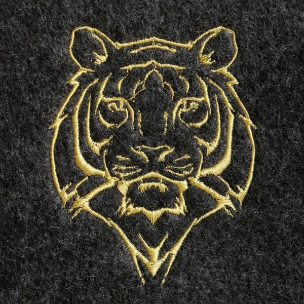 Шапка для бани серая с золотой вышивкой "Тигр"