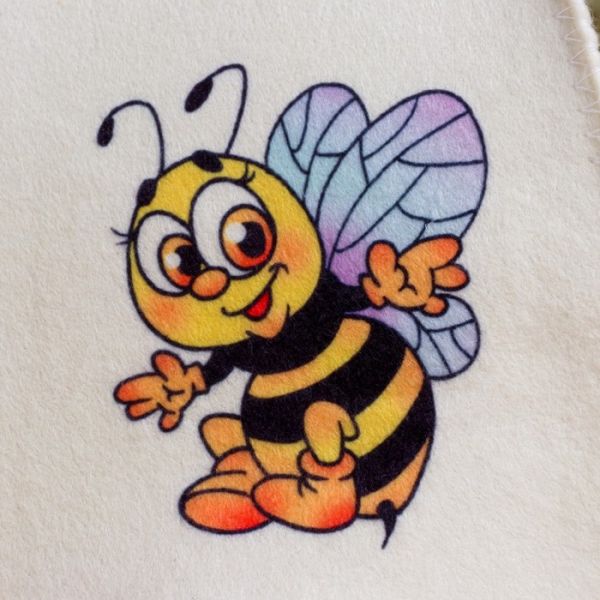 Шапка для бани с детским принтом "Пчелка"